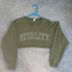 Vitality (Balance Athletica) army green sweatshirt size small